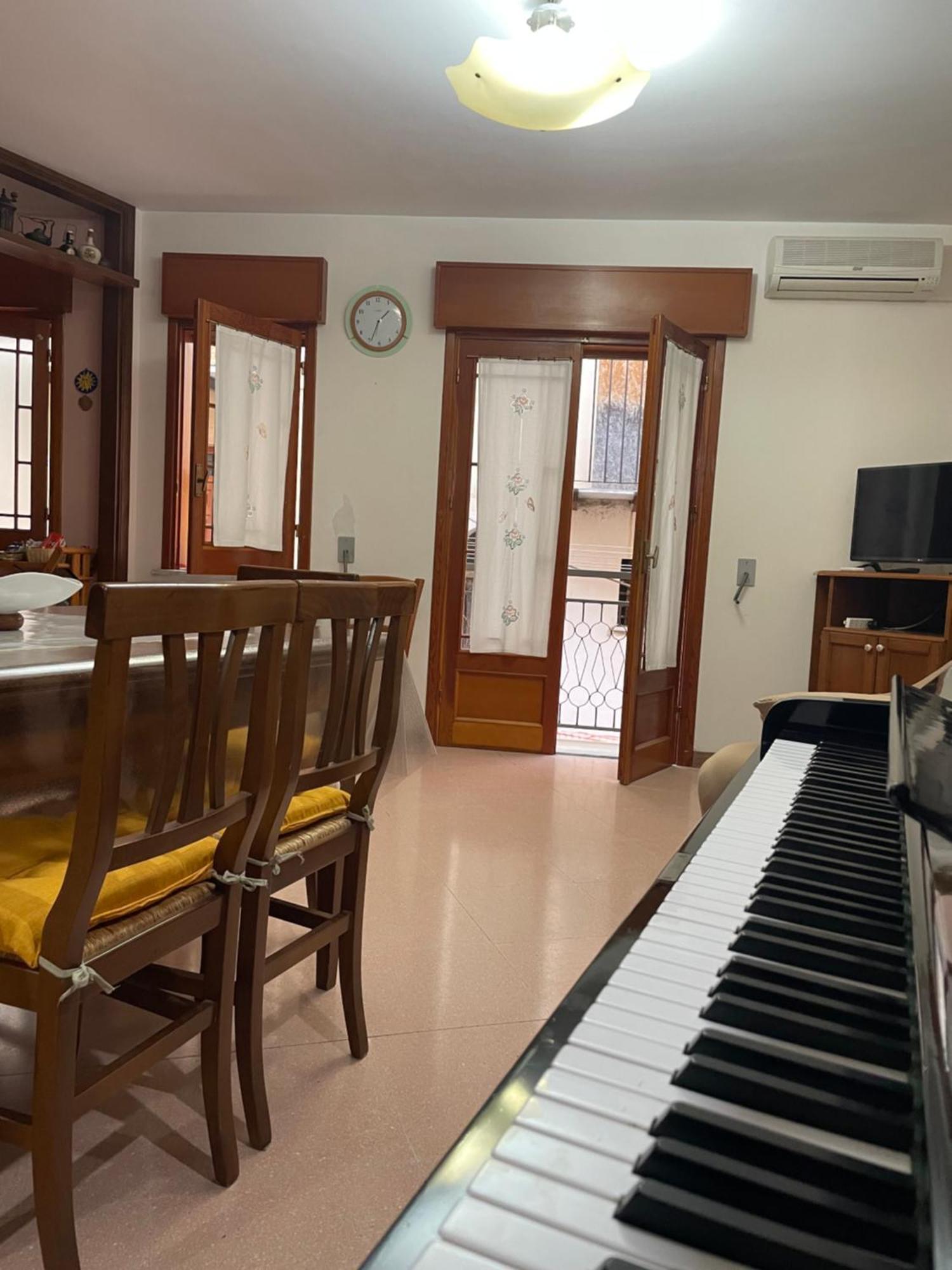 Apartament La Casa Nel Cortile Castelbuono  Zewnętrze zdjęcie