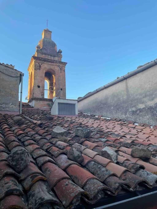 Apartament La Casa Nel Cortile Castelbuono  Zewnętrze zdjęcie