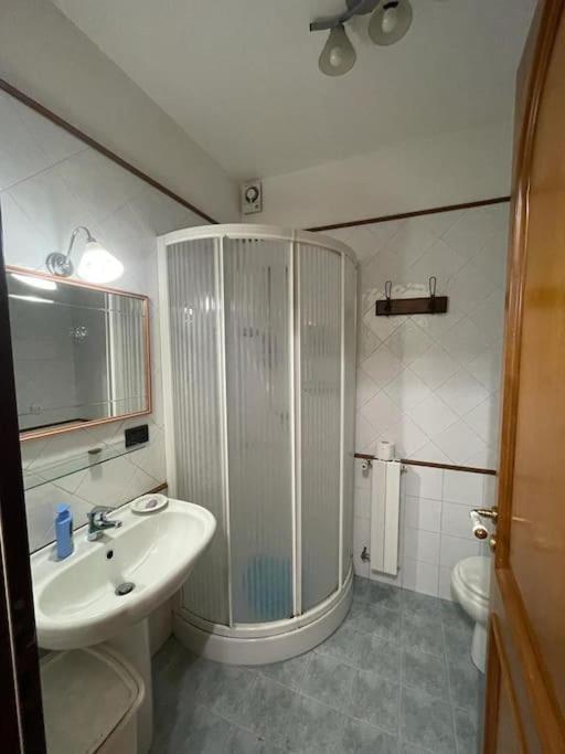 Apartament La Casa Nel Cortile Castelbuono  Zewnętrze zdjęcie